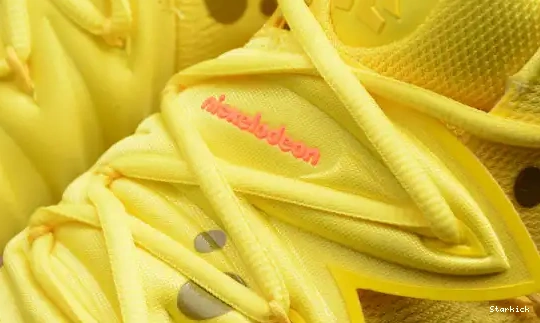 KYRIE SQUAREPANTS NIKE 5 CJ6951-700 X SPONGEBOB 0611